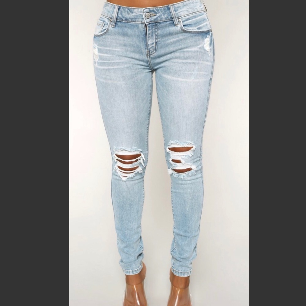 NWT Fashion Nova Eunina Skinny Jeans